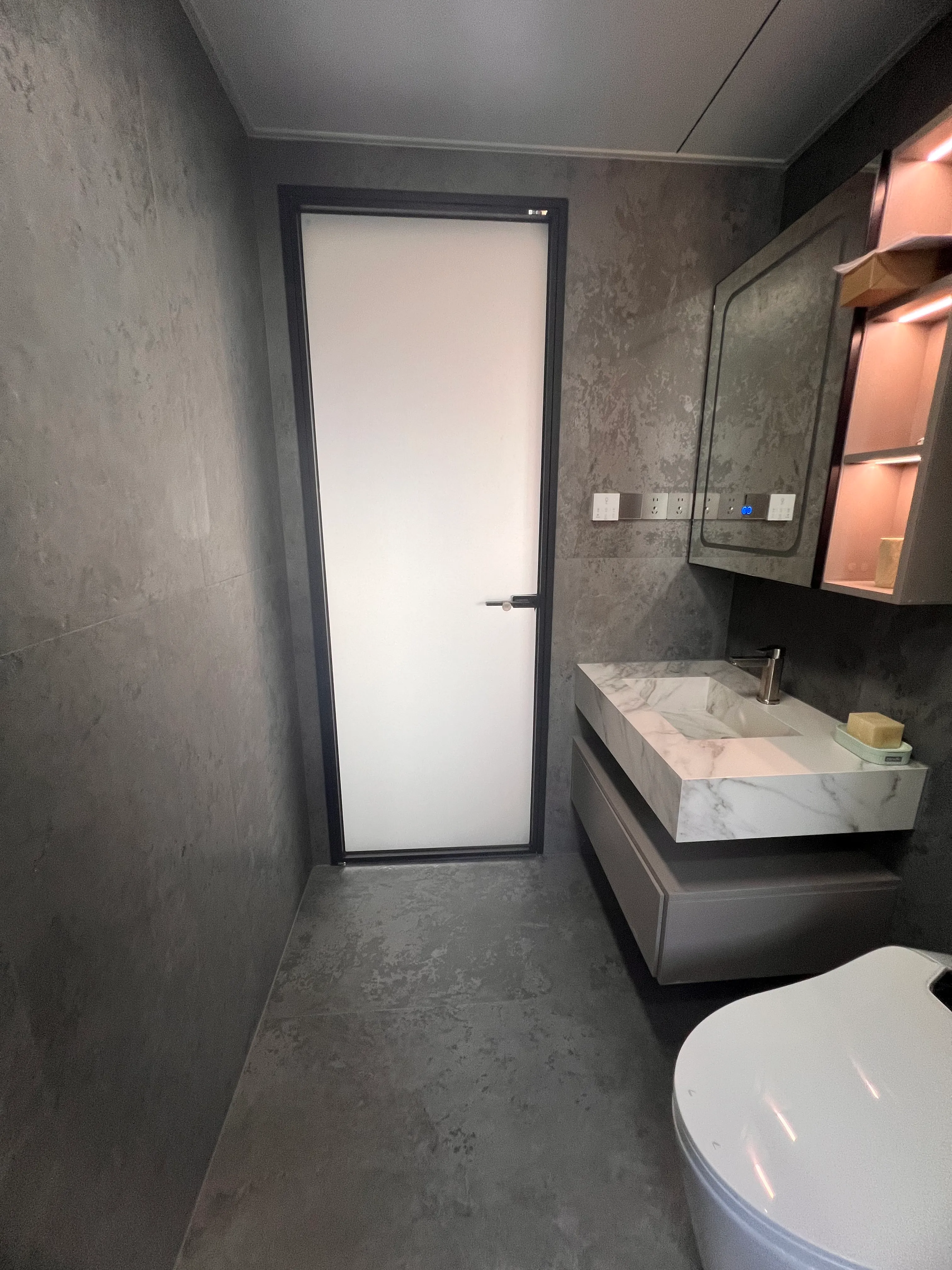 Quiet Luxury Bathroom with Concrete Look Tiles - Quiet Luxury Bathroom with Concrete Look Tiles 2